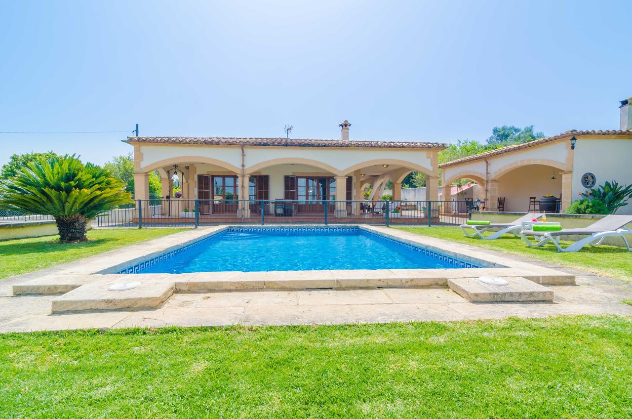 Ses Covetes Villa Petra  Esterno foto